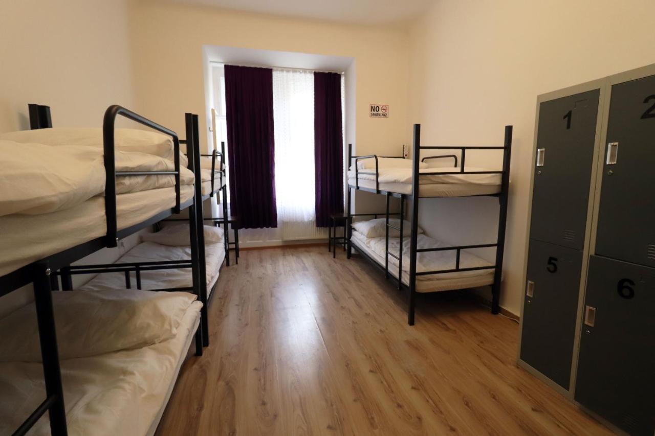 Hostel Forum Praha Eksteriør bilde