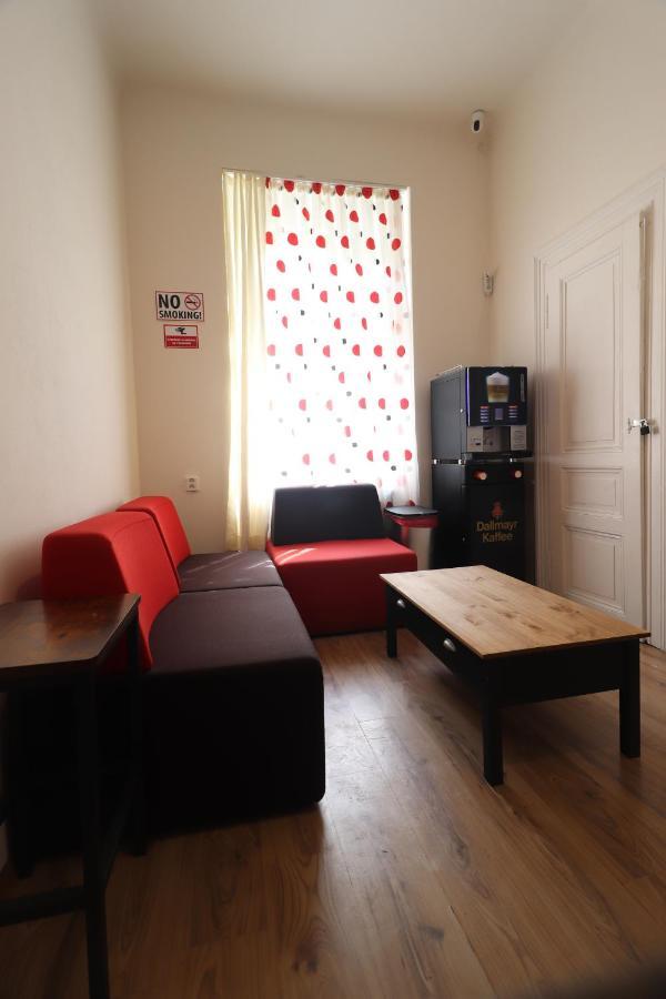 Hostel Forum Praha Eksteriør bilde